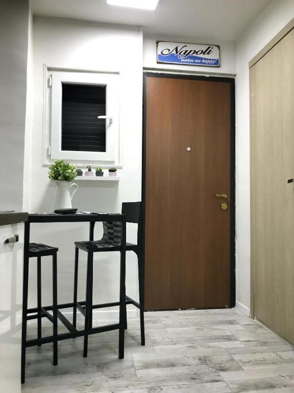 Casa Mya - Studio Flat 那不勒斯 外观 照片